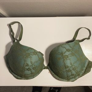 VS Lace Push-Up Bra